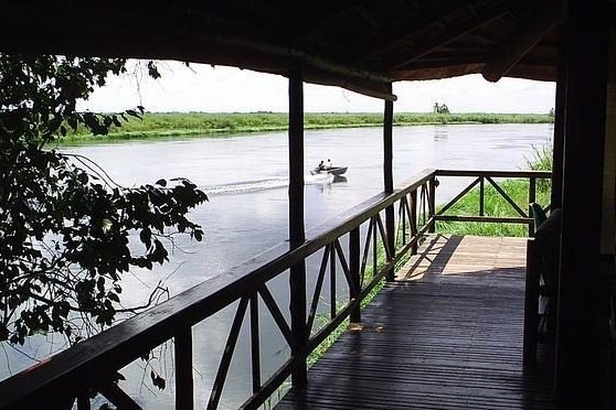 Day 11: Dqae Qare San Lodge to Okavango River